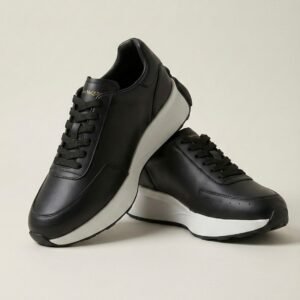 أسود كود 4 Sneaker